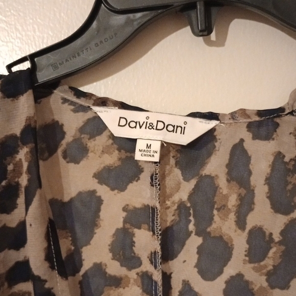 Leopard Print Sheer Kimono - Picture 2 of 5